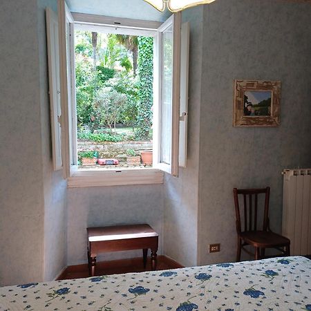 Casa Vacanze Amelia Φιέζολε Εξωτερικό φωτογραφία